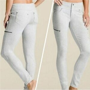 Athleta Rockwell cargo zip leggings size S